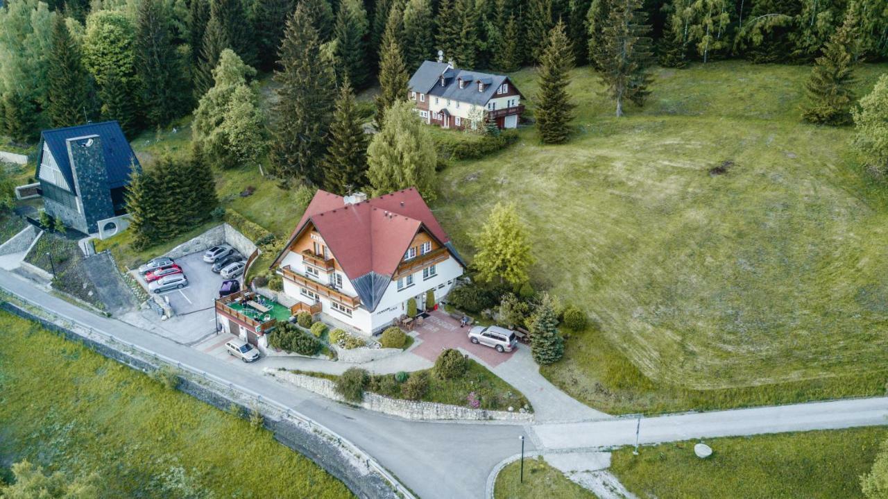 Špindlerŭv Mlýn Pension Fuka מראה חיצוני תמונה